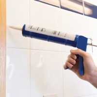 Silverline Standard Sealant Caulking Gun 300ml 895036 thumbnail 1