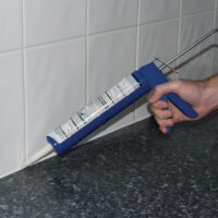 Silverline Standard Sealant Caulking Gun 300ml 895036 thumbnail 2